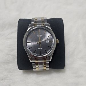 Timex T2P133 (Elevated Classics / Highland Street)